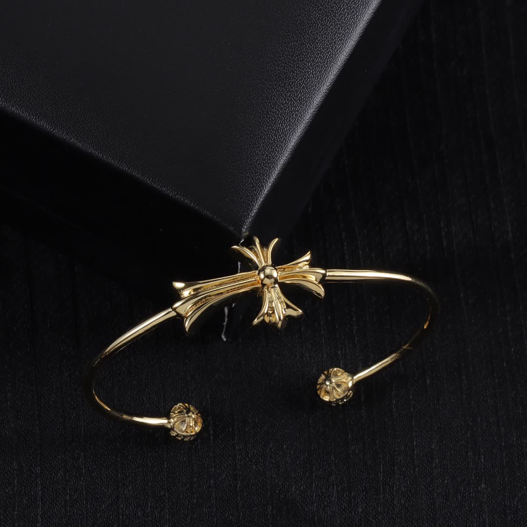 Chrome Hearts Elegant Cross Bracelet Set